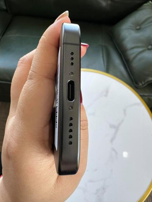 苹果国行iPhone 15 Pro 256G黑色 双卡5G，9成新原装旗舰体验